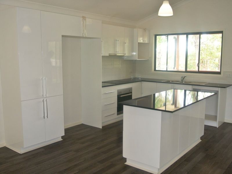 22 Guthrie St, Russell Island QLD 4184