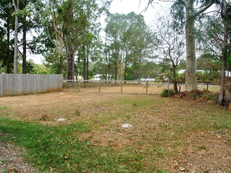 22 Guthrie St, Russell Island QLD 4184