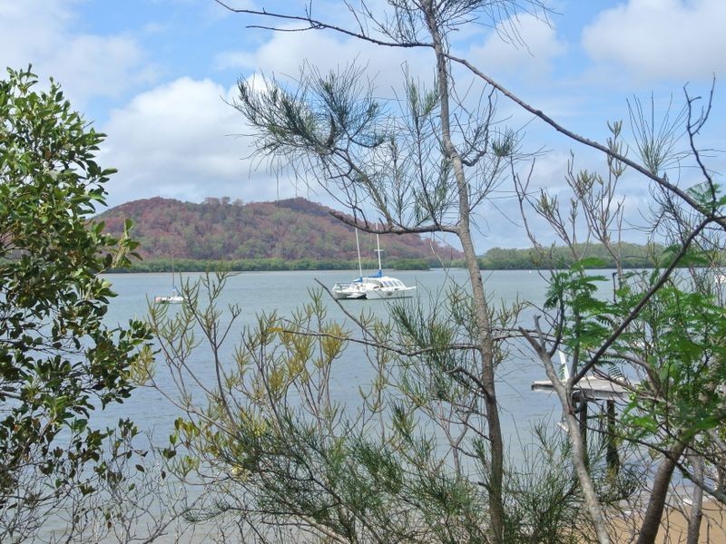 186 Canaipa Point Drive, Russell Island QLD 4184