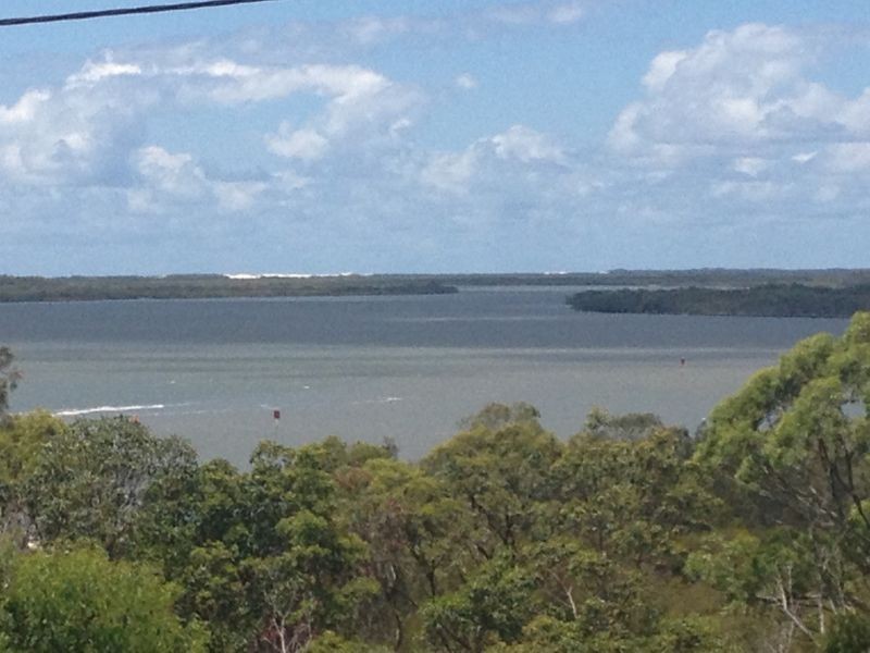 15 Crescent Dve, Russell Island QLD 4184