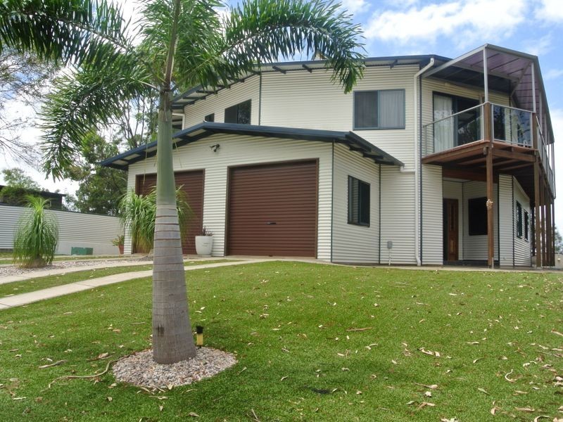 37 Patterson St, Russell Island QLD 4184