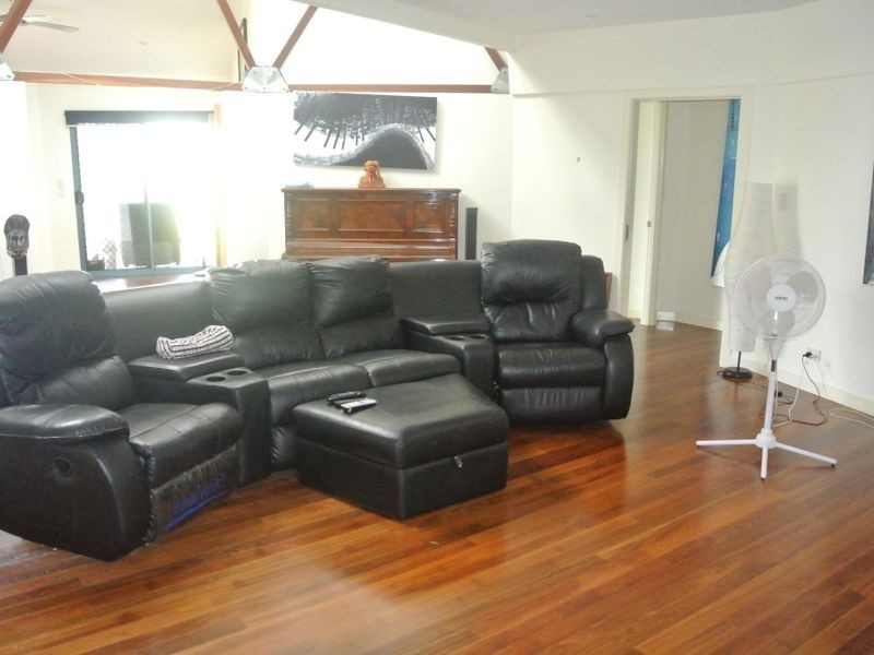 37 Patterson St, Russell Island QLD 4184