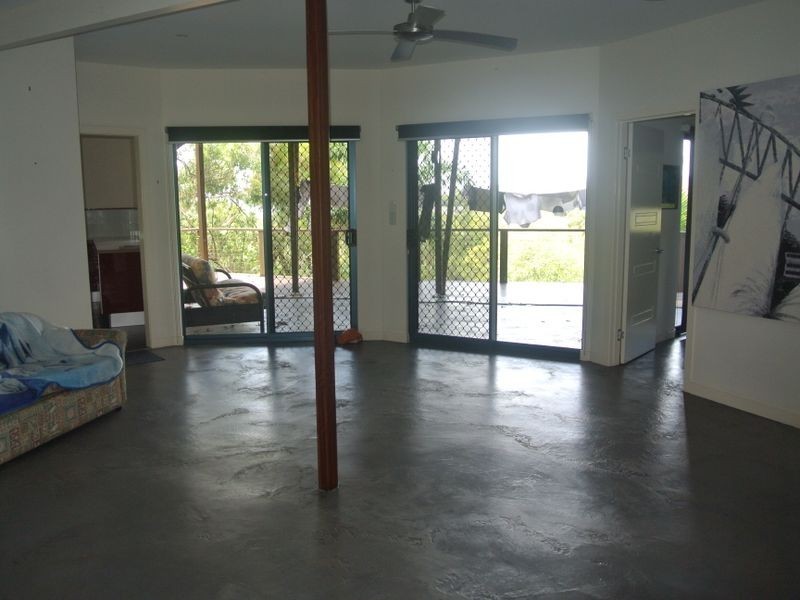 37 Patterson St, Russell Island QLD 4184