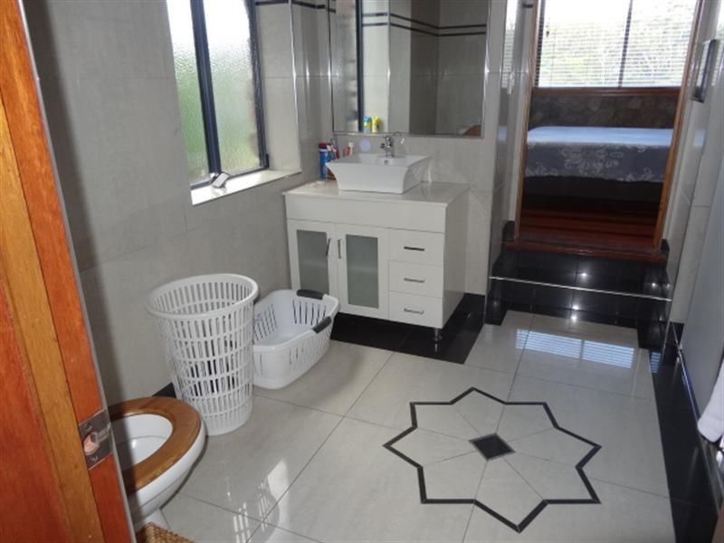 67 Harvey Street, Russell Island QLD 4184