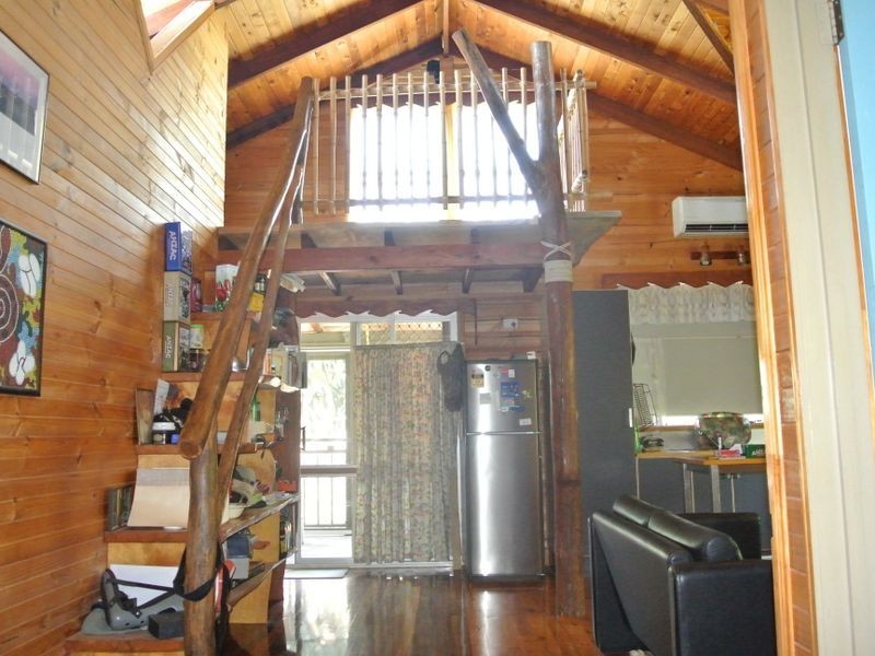 9 Panorama Ave, Russell Island QLD 4184