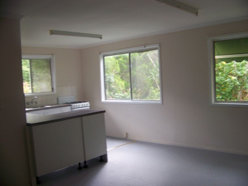 55 High Street, Russell Island QLD 4184