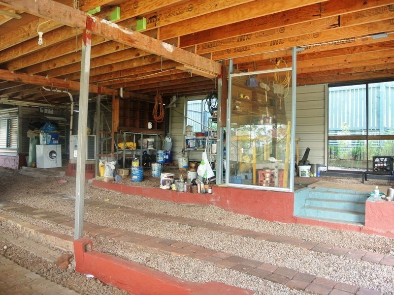 1-3 Tulip St, Russell Island QLD 4184