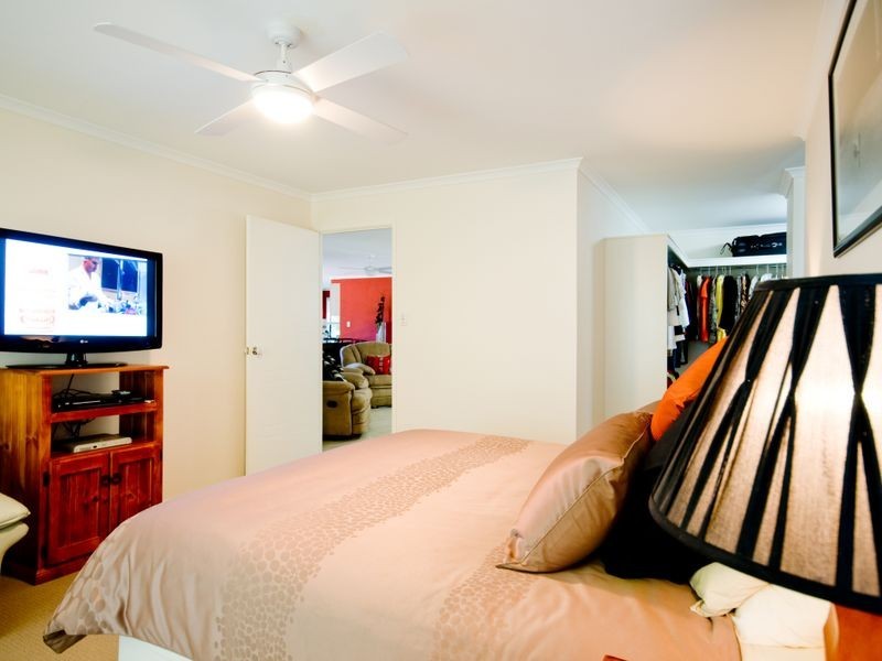 9 Laurel Street, Russell Island QLD 4184