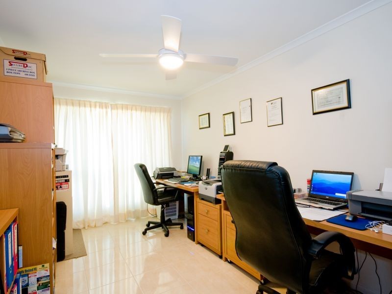 9 Laurel Street, Russell Island QLD 4184