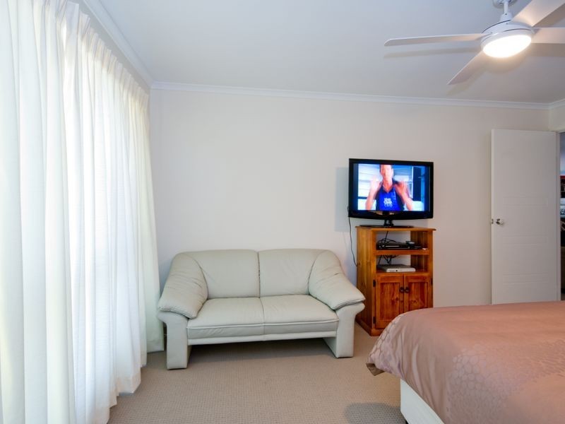 9 Laurel Street, Russell Island QLD 4184