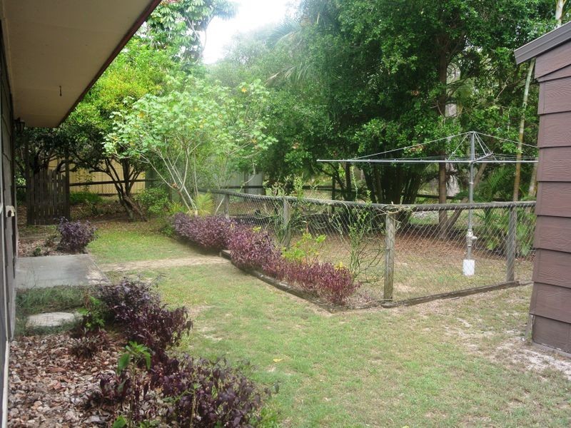 44-46 Cook Ave, Russell Island QLD 4184