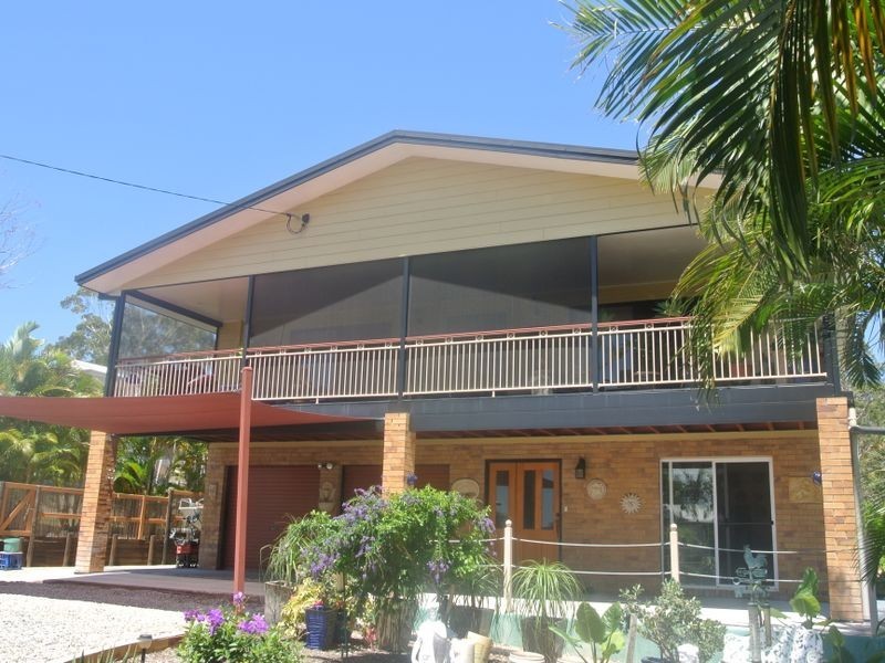 23 Schooner St, Russell Island QLD 4184