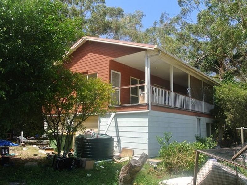 60 Fenton Rd, Russell Island QLD 4184