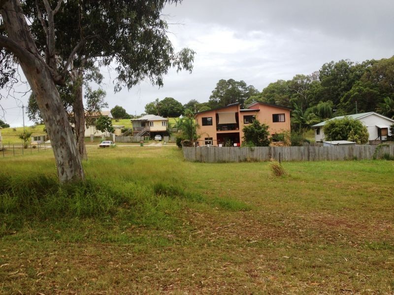 33 Zephyr St, Russell Island QLD 4184