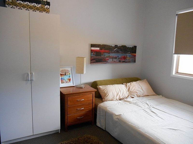 9 Reading St, Russell Island QLD 4184