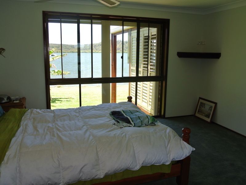 8 Browning St, Russell Island QLD 4184