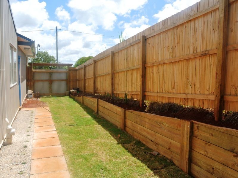 18 Laurel Street, Russell Island QLD 4184