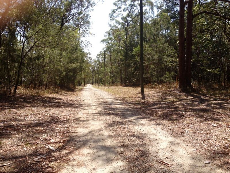 33 Cook Av, Russell Island QLD 4184