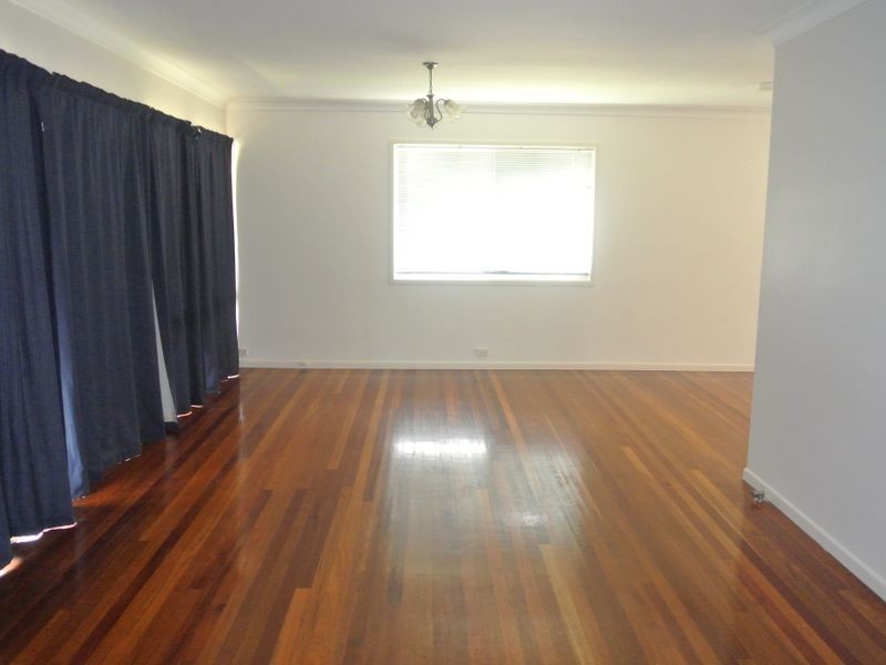 5 Bimbad Cres, Russell Island QLD 4184