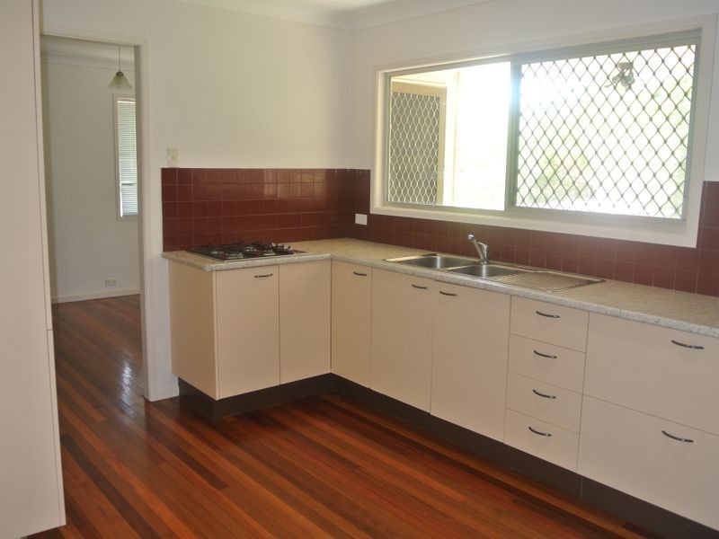5 Bimbad Cres, Russell Island QLD 4184