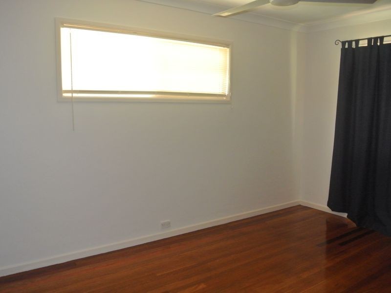 5 Bimbad Cres, Russell Island QLD 4184