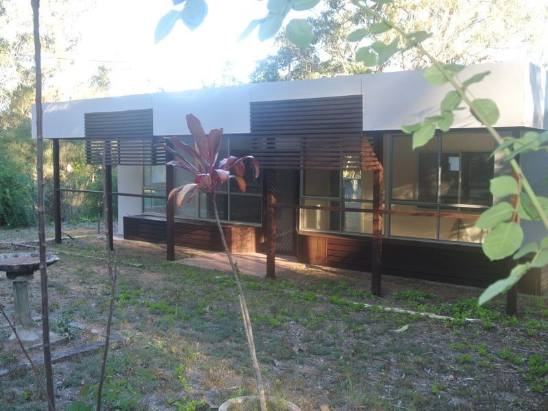 8 Deenya, Russell Island QLD 4184