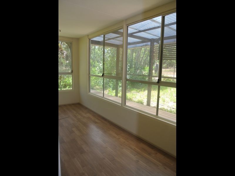 8 Deenya, Russell Island QLD 4184