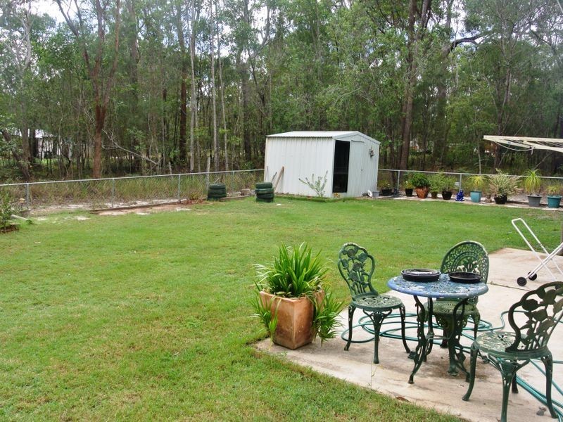 17 cook Ave, Russell Island QLD 4184