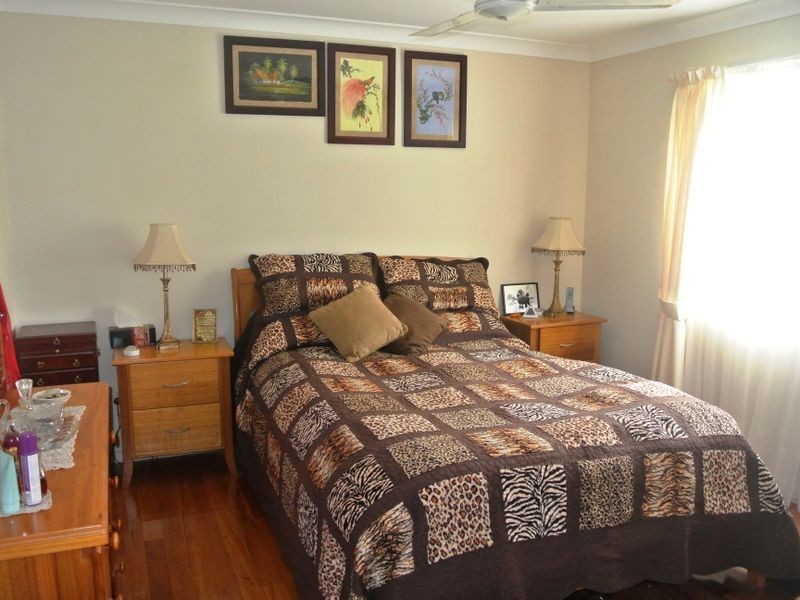 17 cook Ave, Russell Island QLD 4184