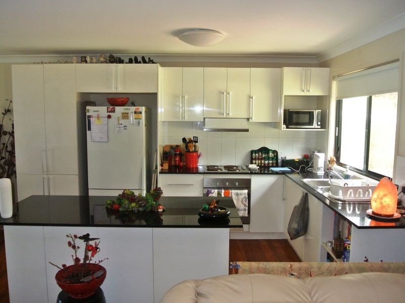 17 cook Ave, Russell Island QLD 4184