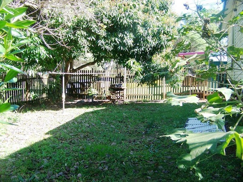 125 High street, Russell Island QLD 4184