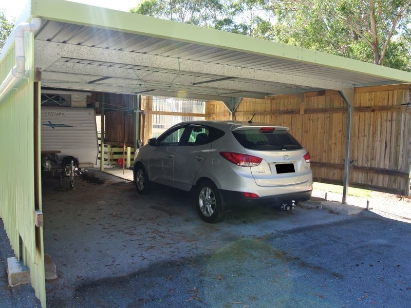 83 Channel St, Russell Island QLD 4184