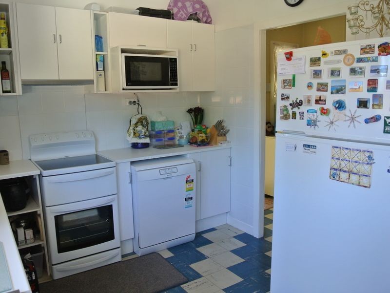 83 Channel St, Russell Island QLD 4184