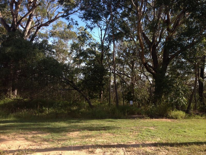 60 Darwallah Av, Russell Island QLD 4184