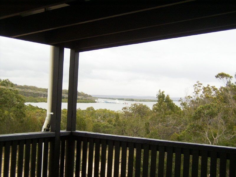 33 Tenane St, Russell Island QLD 4184