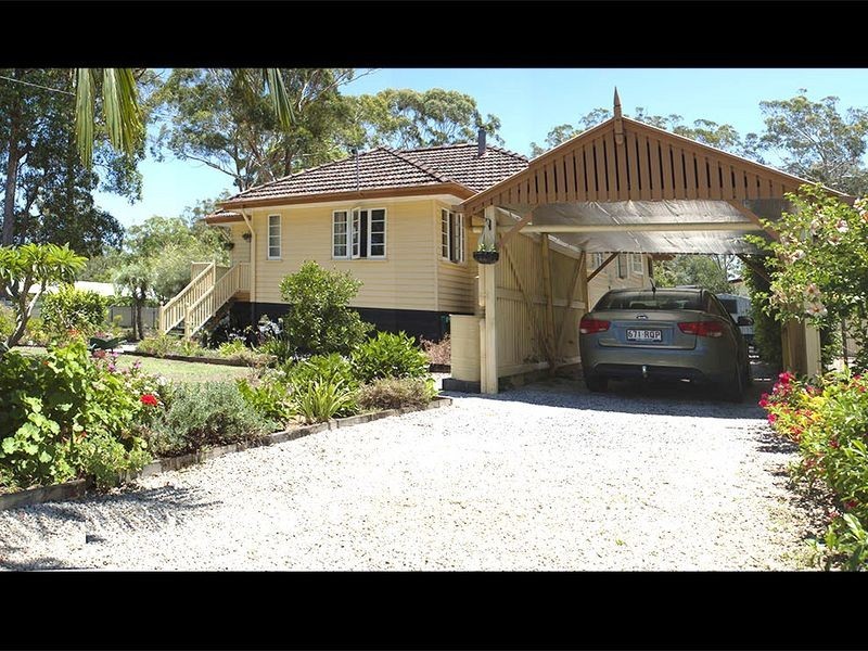 85 Channel St, Russell Island QLD 4184