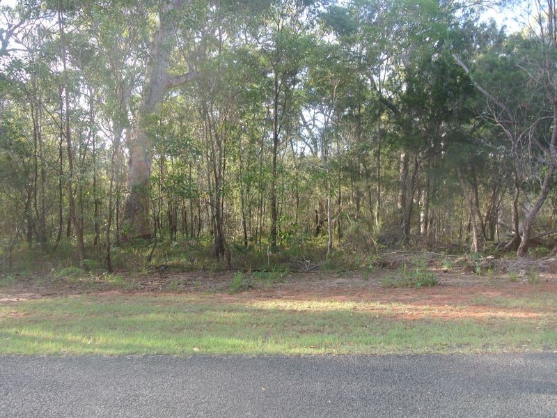 33 shore st, Russell Island QLD 4184