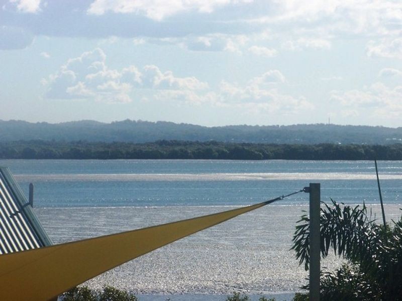 119 Palm Beach Rd, Russell Island QLD 4184