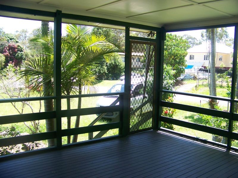 3 Cambridge, Russell Island QLD 4184