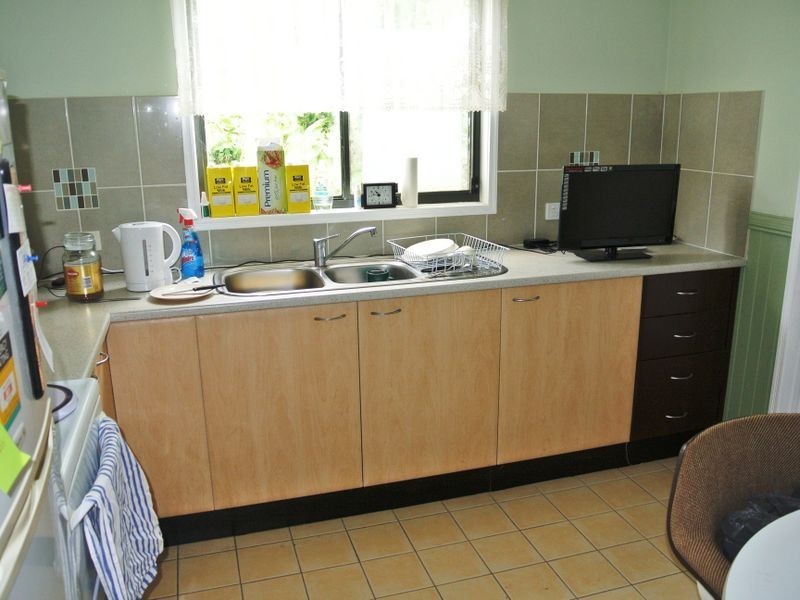 2 Maroondah St, Russell Island QLD 4184