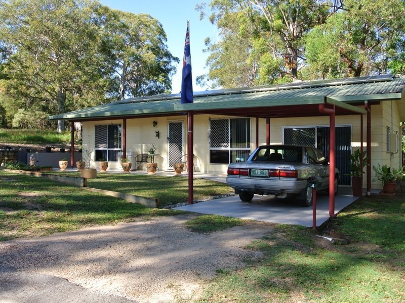 4 Lowther Street, Russell Island QLD 4184