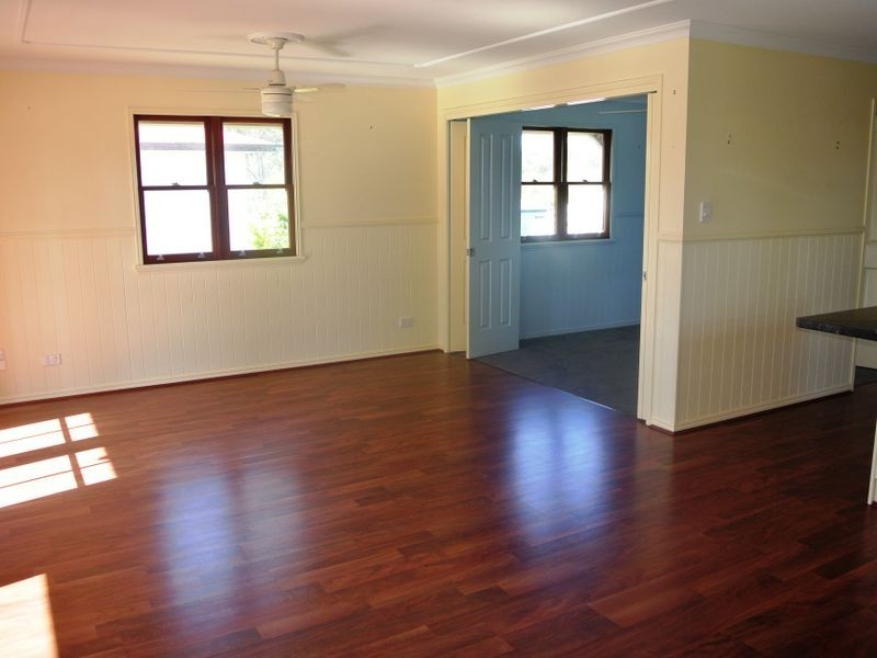 14 Tenanne St, Russell Island QLD 4184