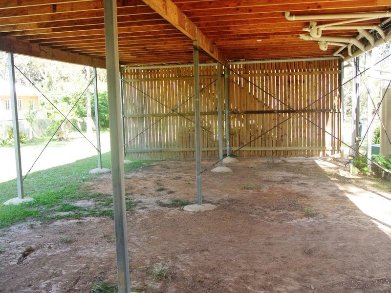 14 Tenanne St, Russell Island QLD 4184