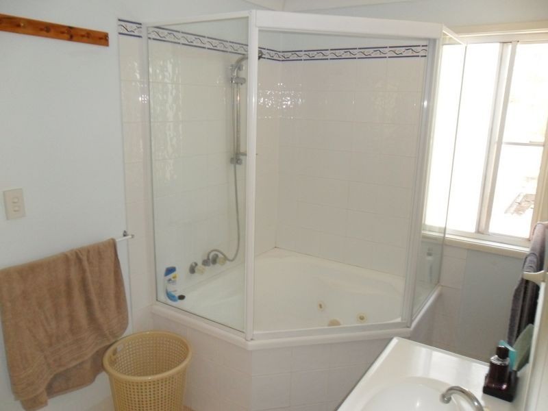 38 Bangalow Street, Russell Island QLD 4184