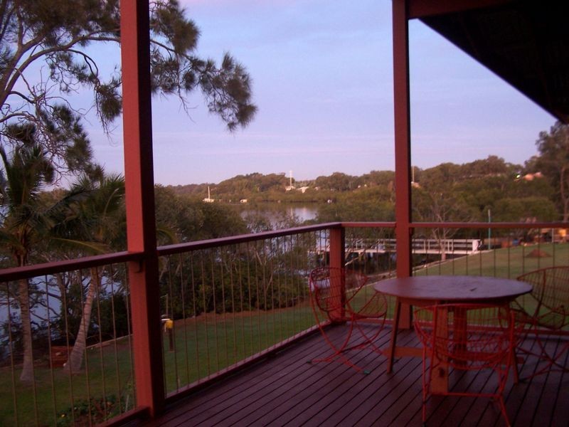 28 Emerson St, Russell Island QLD 4184