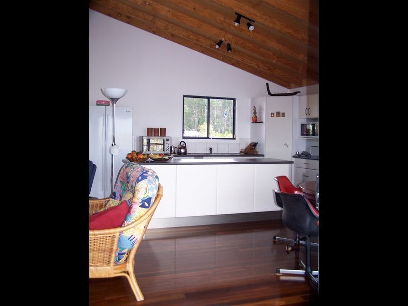 28 Emerson St, Russell Island QLD 4184