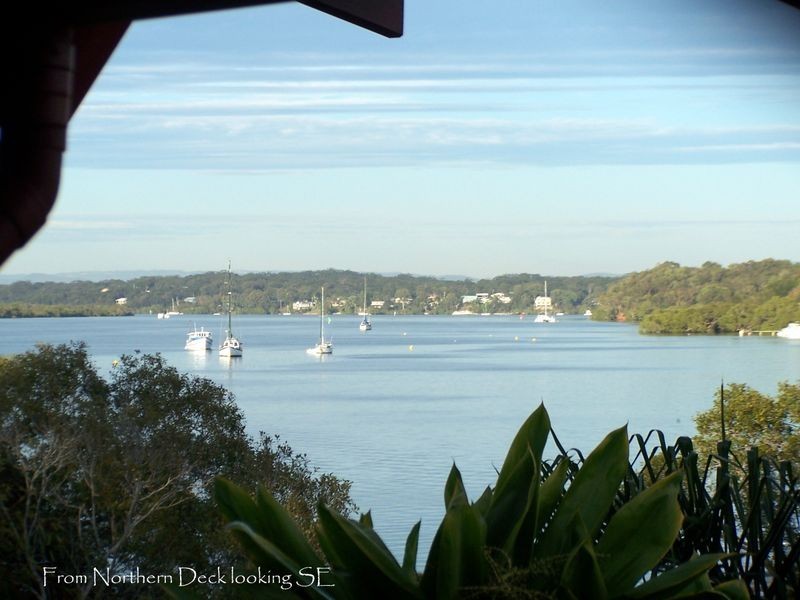 28 Emerson St, Russell Island QLD 4184