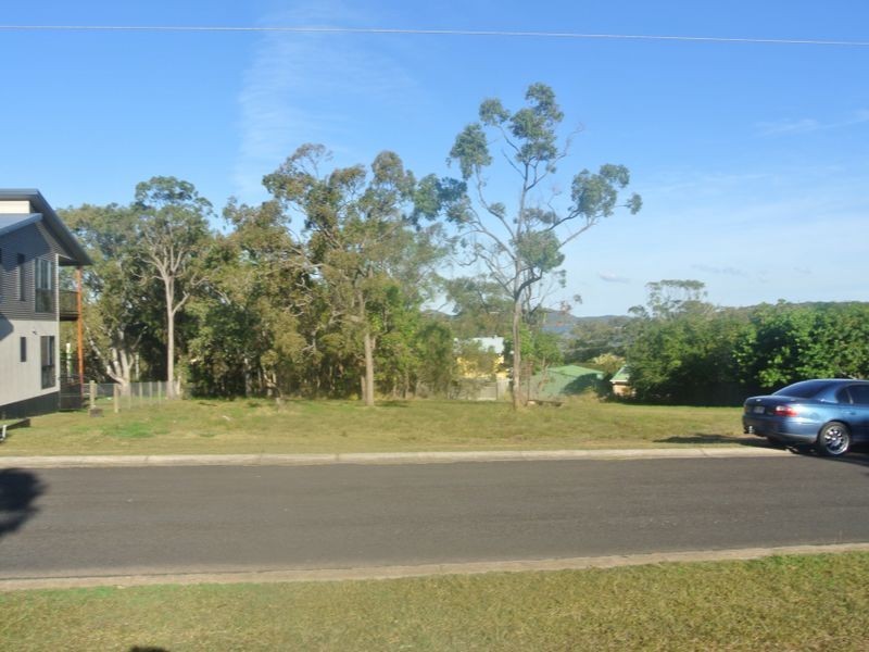 3 JAMES ST, Russell Island QLD 4184