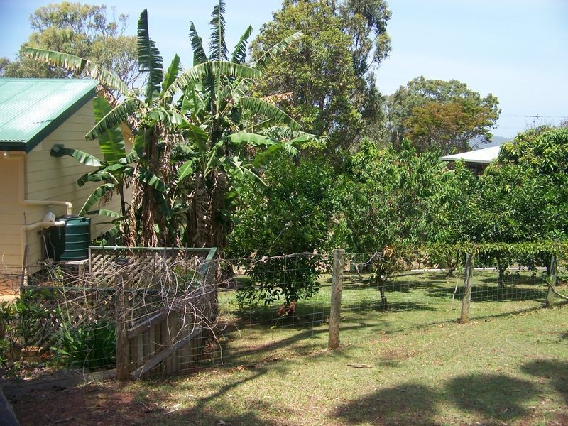 19 Orme Dve, Russell Island QLD 4184