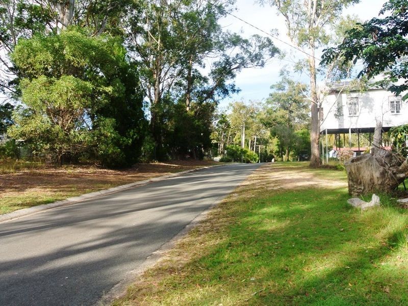 5 Cambridge Rd, Russell Island QLD 4184